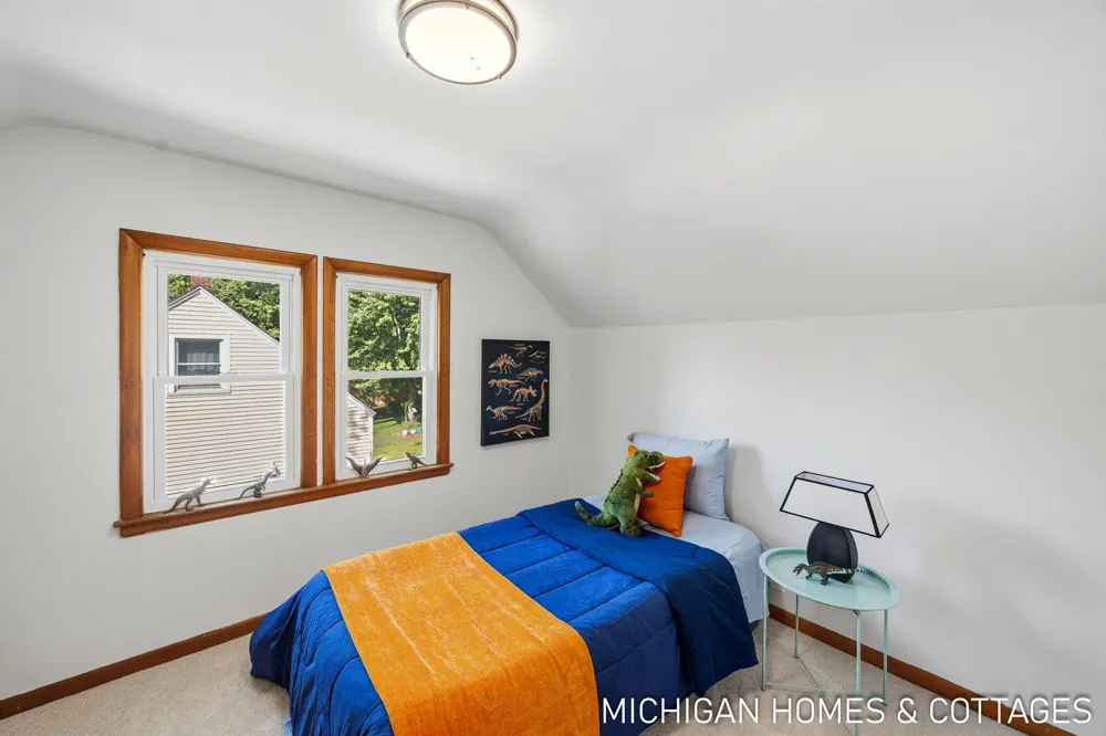 10671 Chicago Drive Holland Charter Township, MI 49464