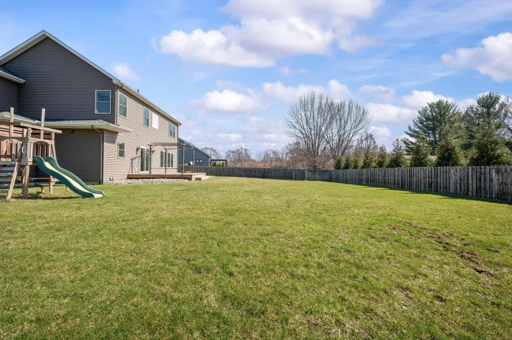 1835 Fox Prairie Road Lincoln Charter Township, MI 49085