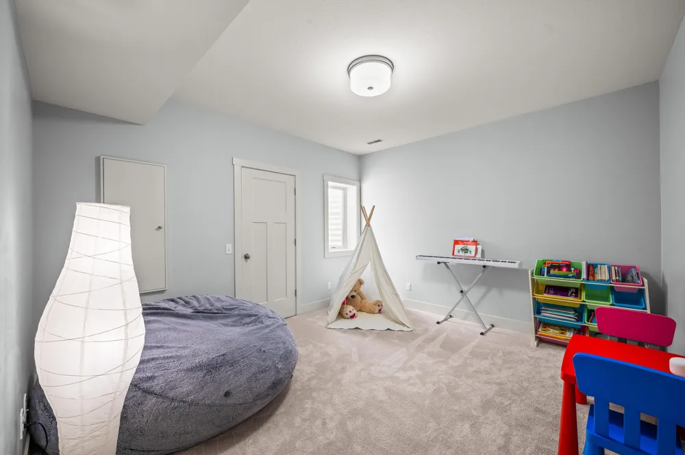 1835 Fox Prairie Road Lincoln Charter Township, MI 49085