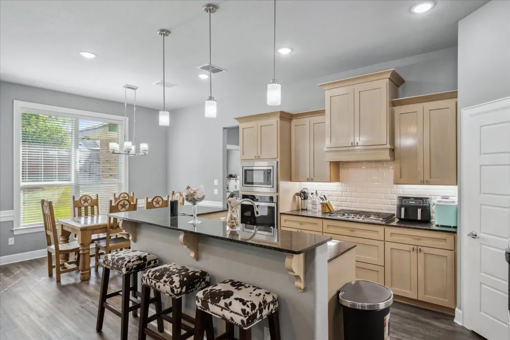 2231 RANA Park Flint, TX 75762