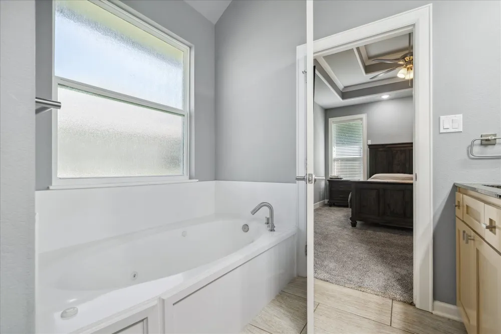 2231 RANA Park Flint, TX 75762