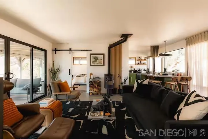 48311 Burns Canyon Rd Pioneertown, CA 92268