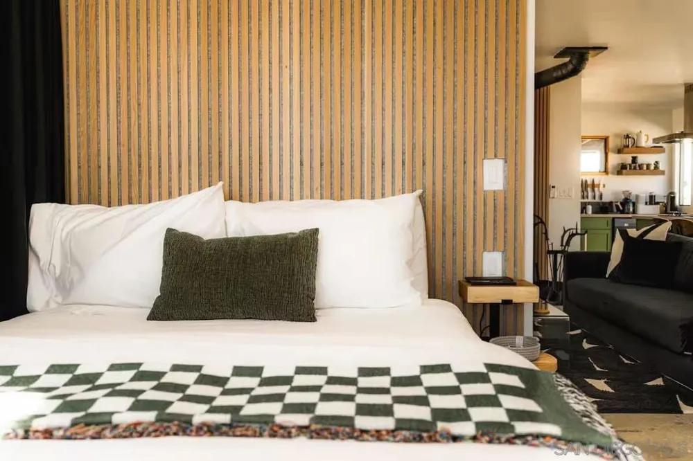 48311 Burns Canyon Rd Pioneertown, CA 92268