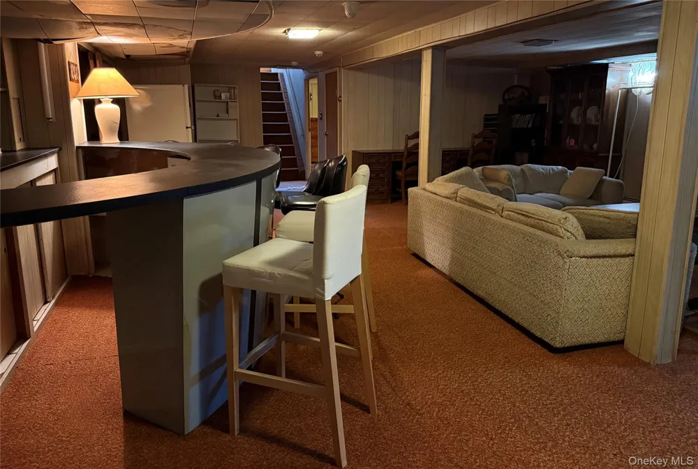 2582 Oceanside Road Oceanside, NY 11572