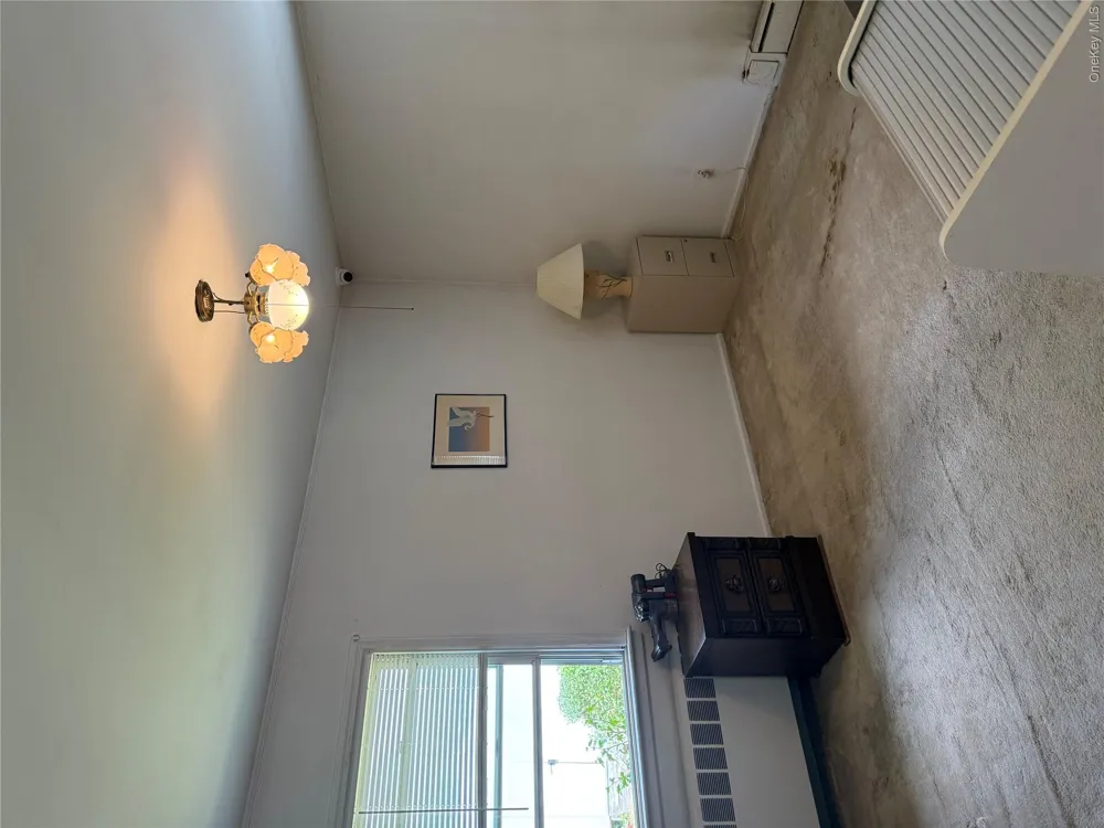 2582 Oceanside Road Oceanside, NY 11572