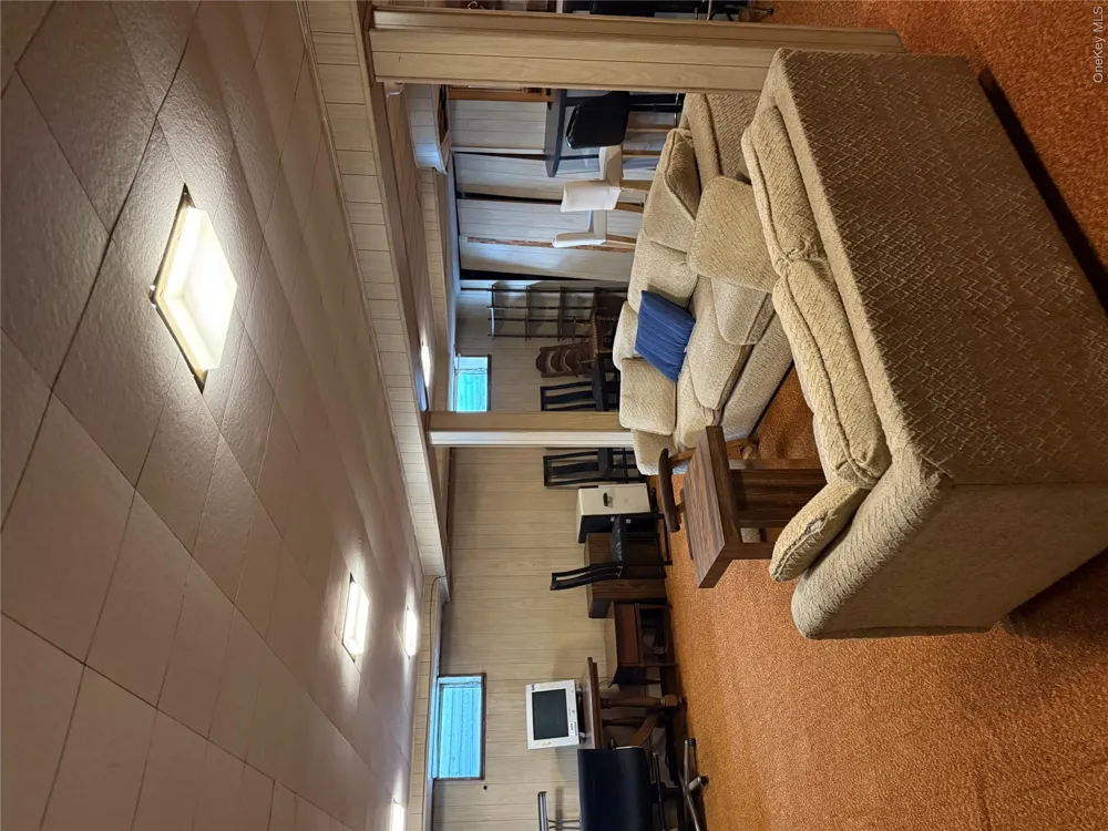 2582 Oceanside Road Oceanside, NY 11572