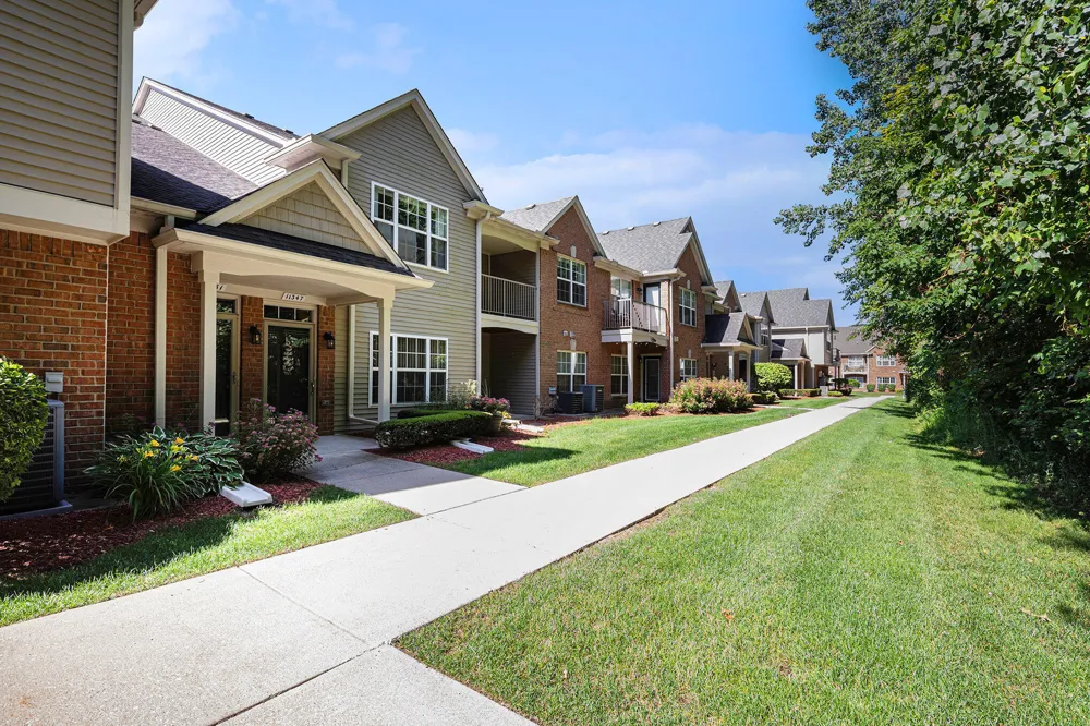 11347 Woods Drive Shelby, MI 48317