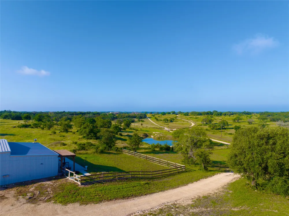 8845 Fm 2657 Briggs, TX 78608