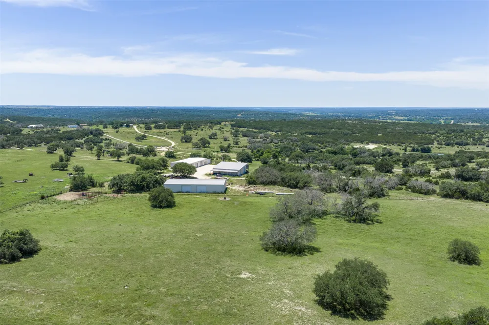 8845 Fm 2657 Briggs, TX 78608