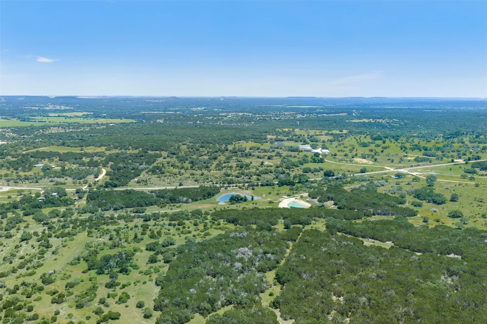 8845 Fm 2657 Briggs, TX 78608