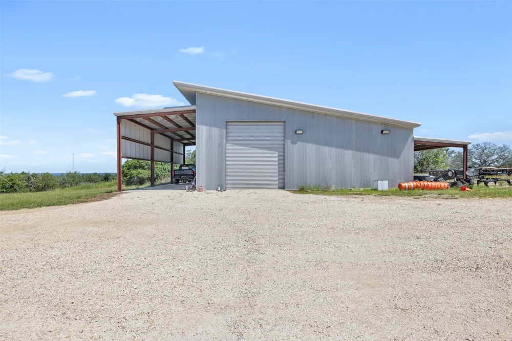 8845 Fm 2657 Briggs, TX 78608