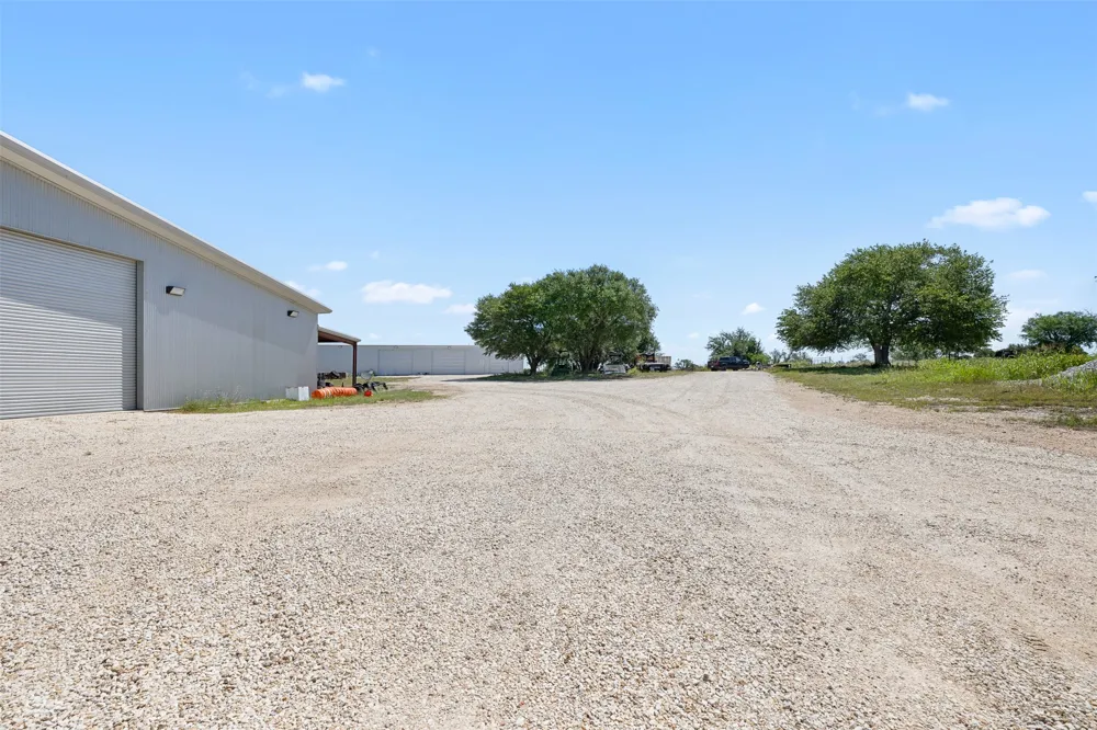 8845 Fm 2657 Briggs, TX 78608