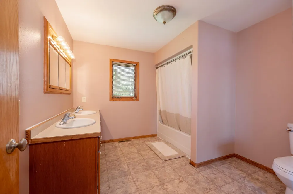 27162 County Road 16 Hibbing, MN 55746