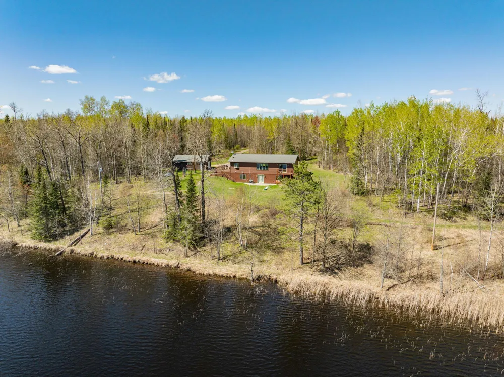 27162 County Road 16 Hibbing, MN 55746