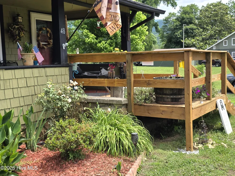48 Fisher Street Andrews, NC 28901
