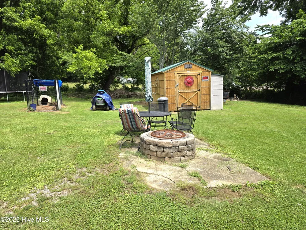 48 Fisher Street Andrews, NC 28901