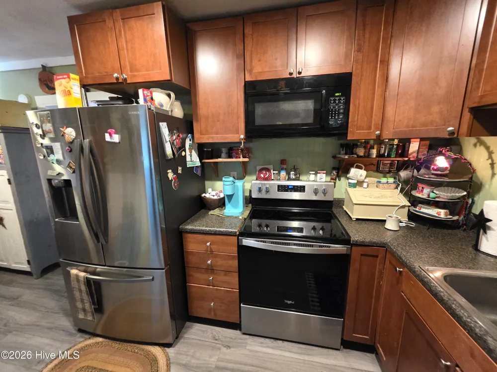 48 Fisher Street Andrews, NC 28901