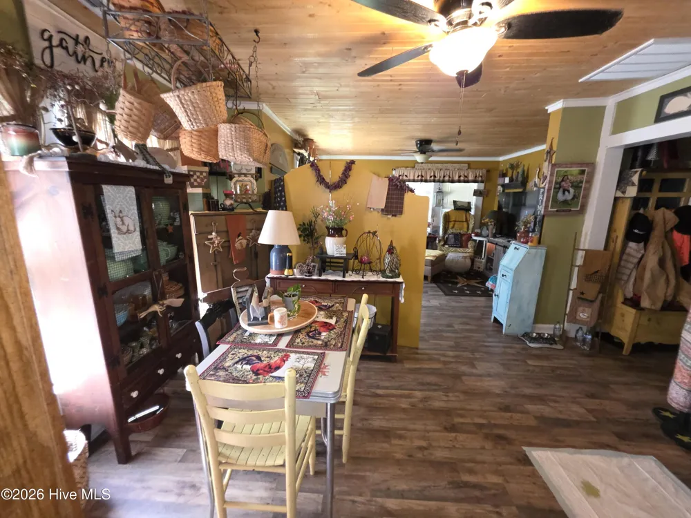 48 Fisher Street Andrews, NC 28901