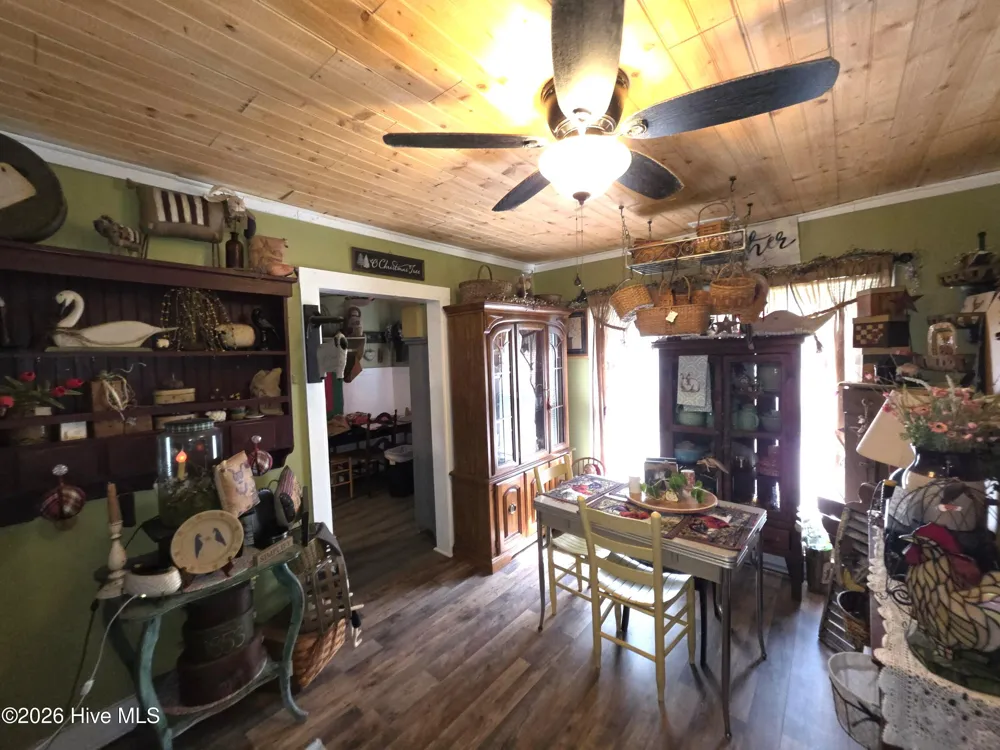 48 Fisher Street Andrews, NC 28901