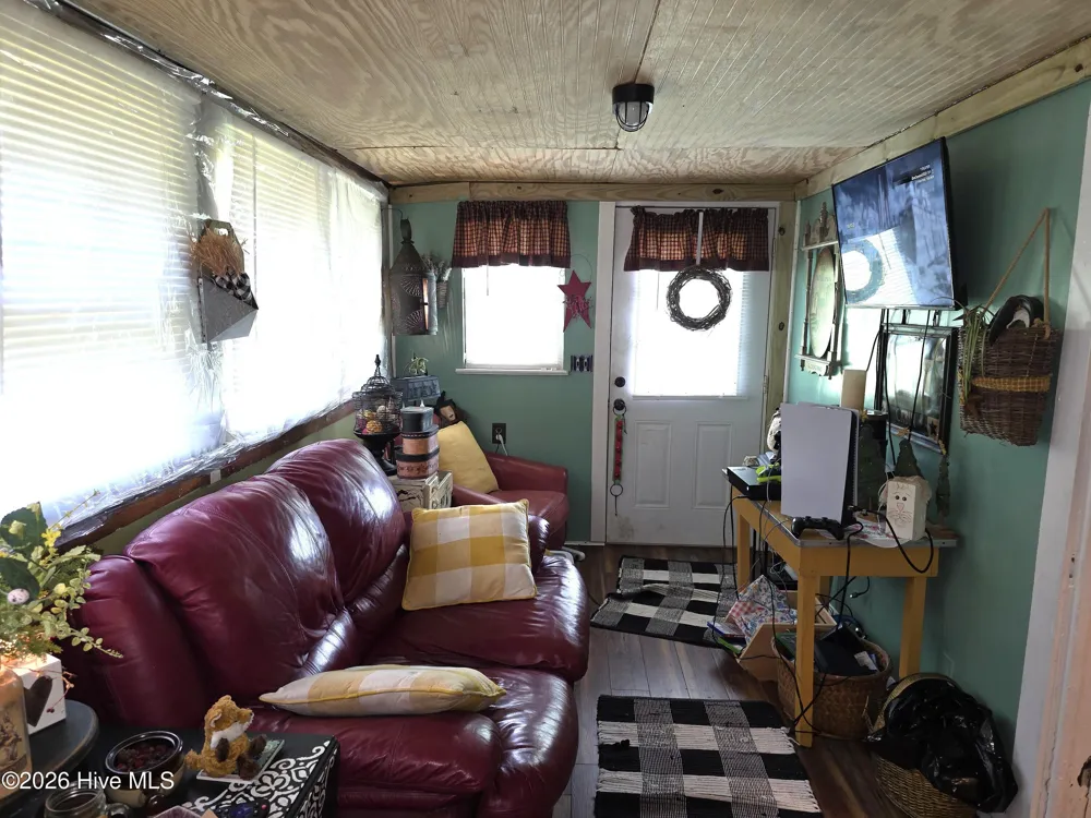 48 Fisher Street Andrews, NC 28901