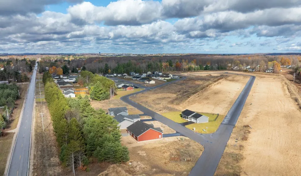 49 Mockingbird Drive Blair Township, MI 49685