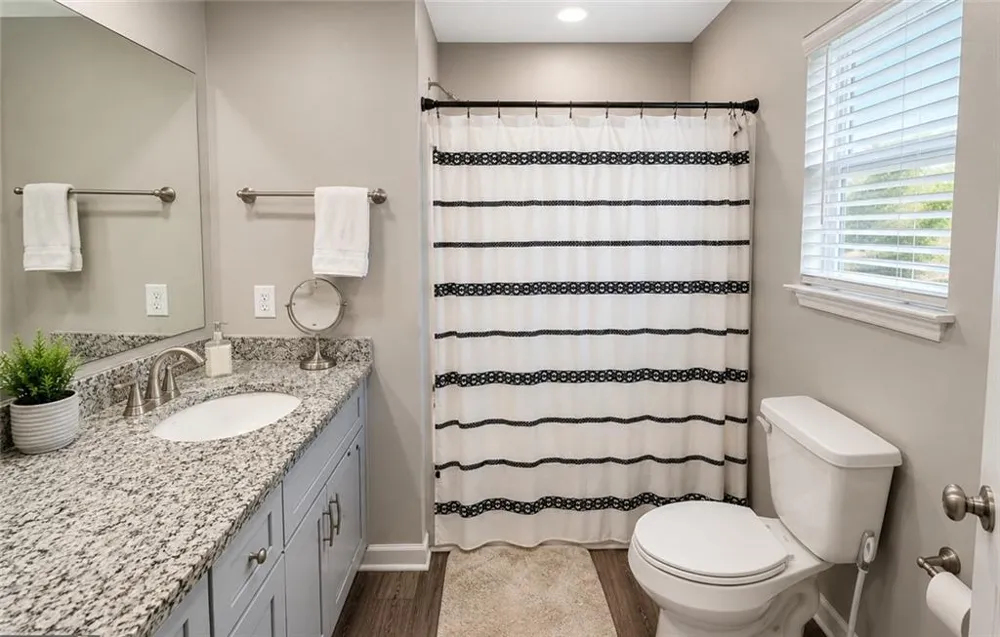 2956 Westmoreland Road Cleveland, GA 30528