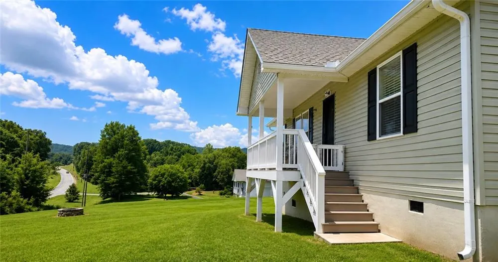 2956 Westmoreland Road Cleveland, GA 30528