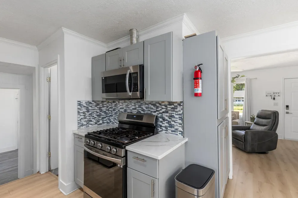 2469 Eden Street SW Wyoming City, MI 49519