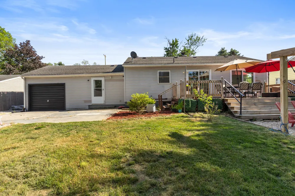 2469 Eden Street SW Wyoming City, MI 49519