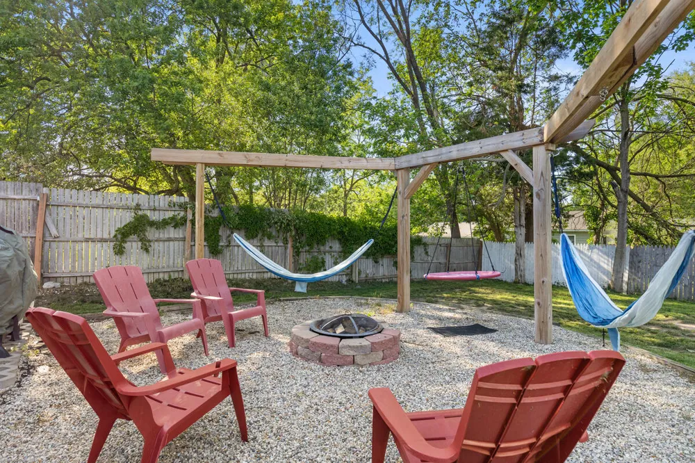 2469 Eden Street SW Wyoming City, MI 49519