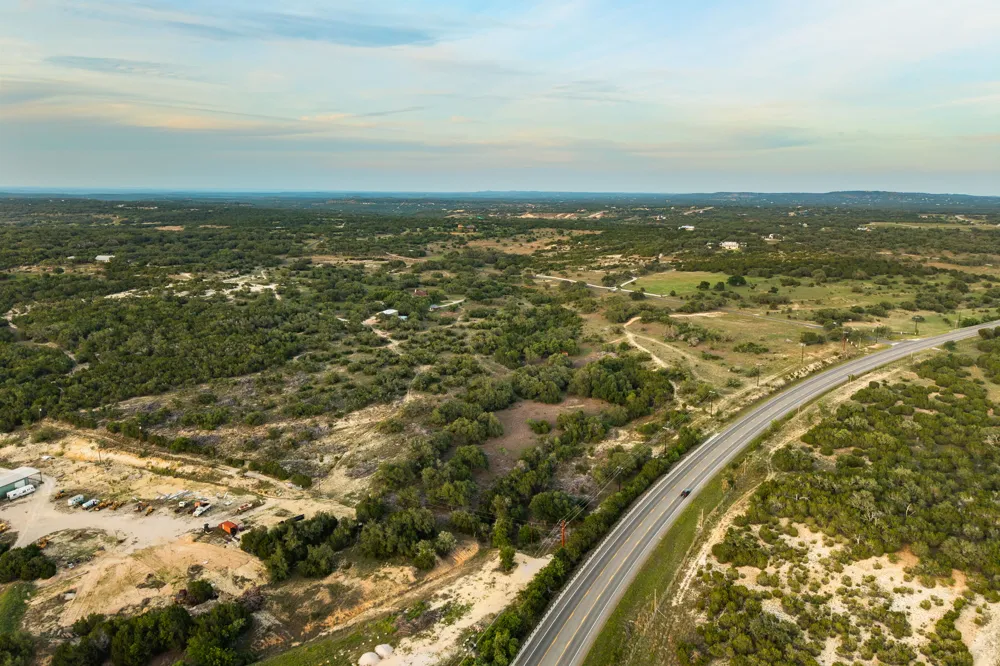 1 Esperanza Trail Johnson City, TX 78636