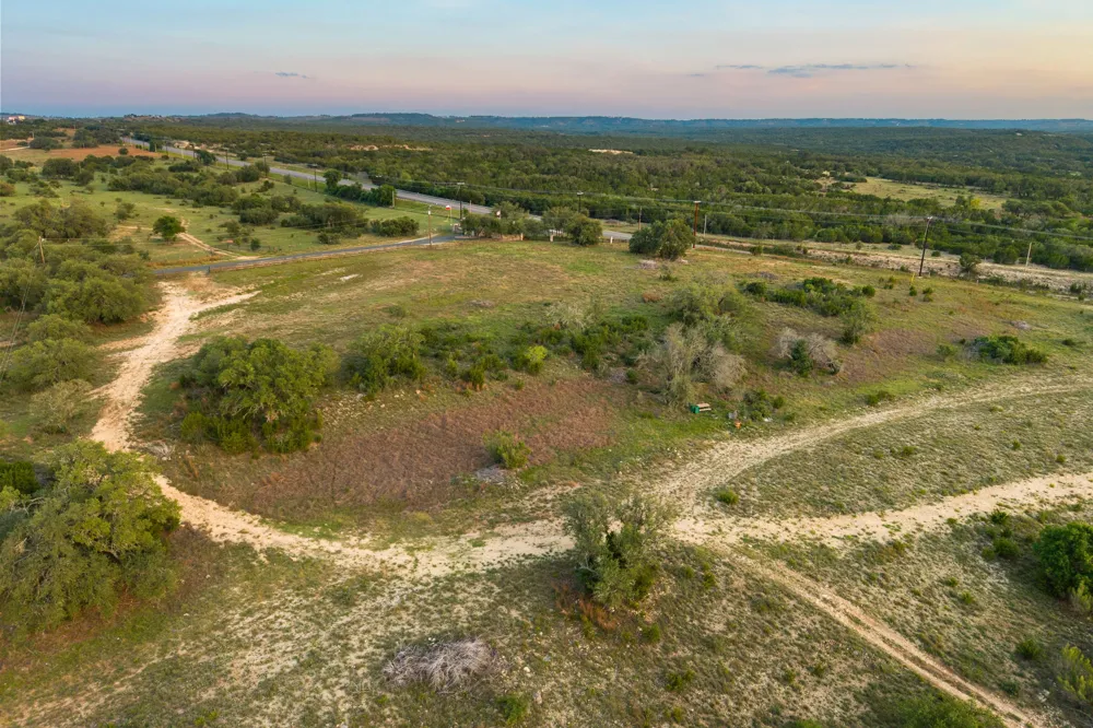 1 Esperanza Trail Johnson City, TX 78636