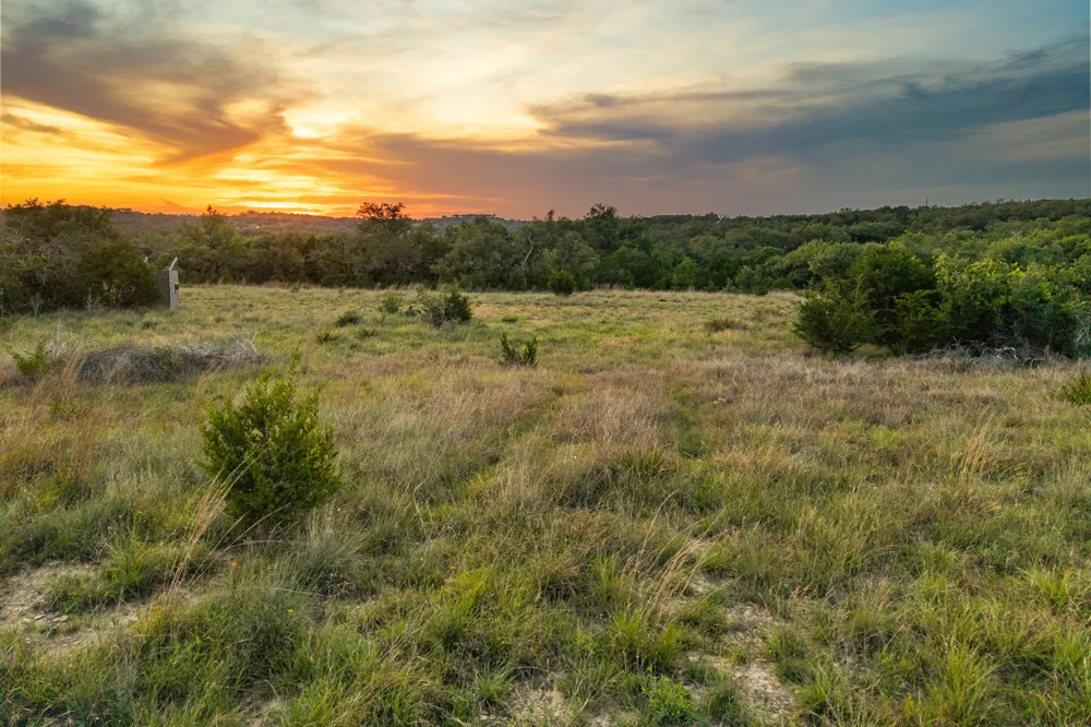 1 Esperanza Trail Johnson City, TX 78636
