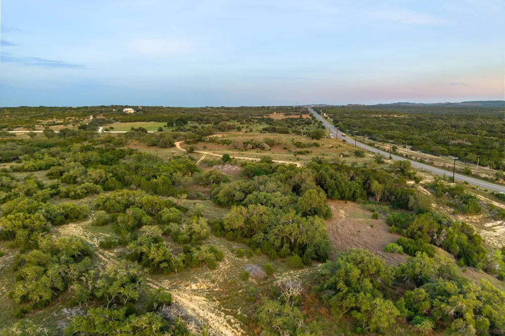 1 Esperanza Trail Johnson City, TX 78636