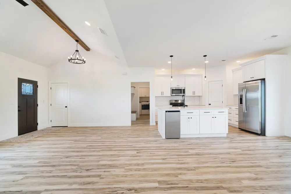 204 Private Road 33083 Sumner, TX 75486