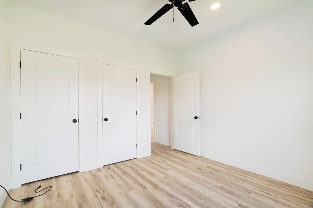 204 Private Road 33083 Sumner, TX 75486