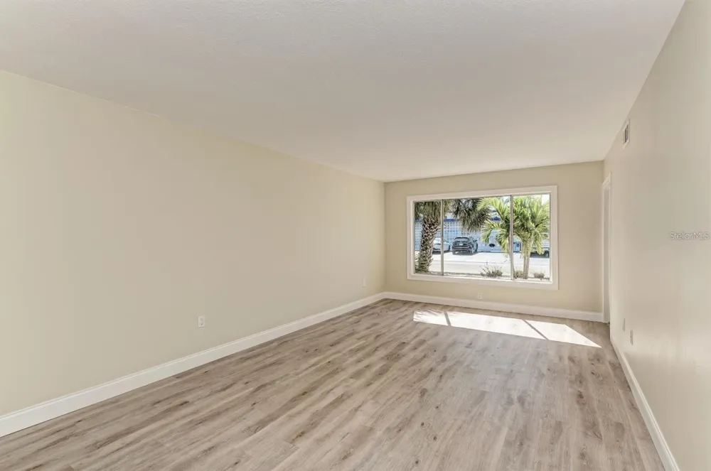 129 TYLER DRIVE #101 Sarasota, FL 34236