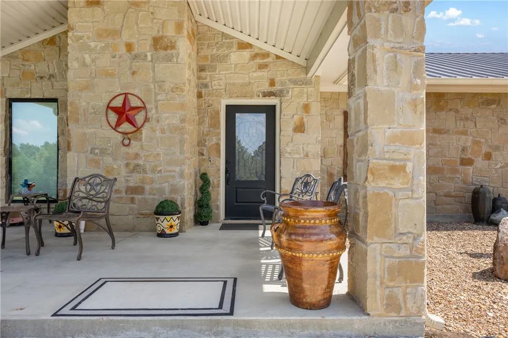 14706 Highway 90 Bedias, TX 77831