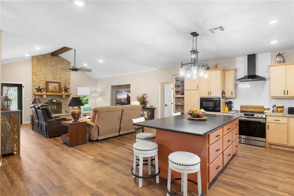 14706 Highway 90 Bedias, TX 77831