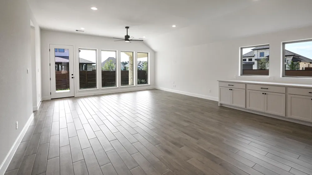 316 Foxfire Cove Lockhart, TX 78644