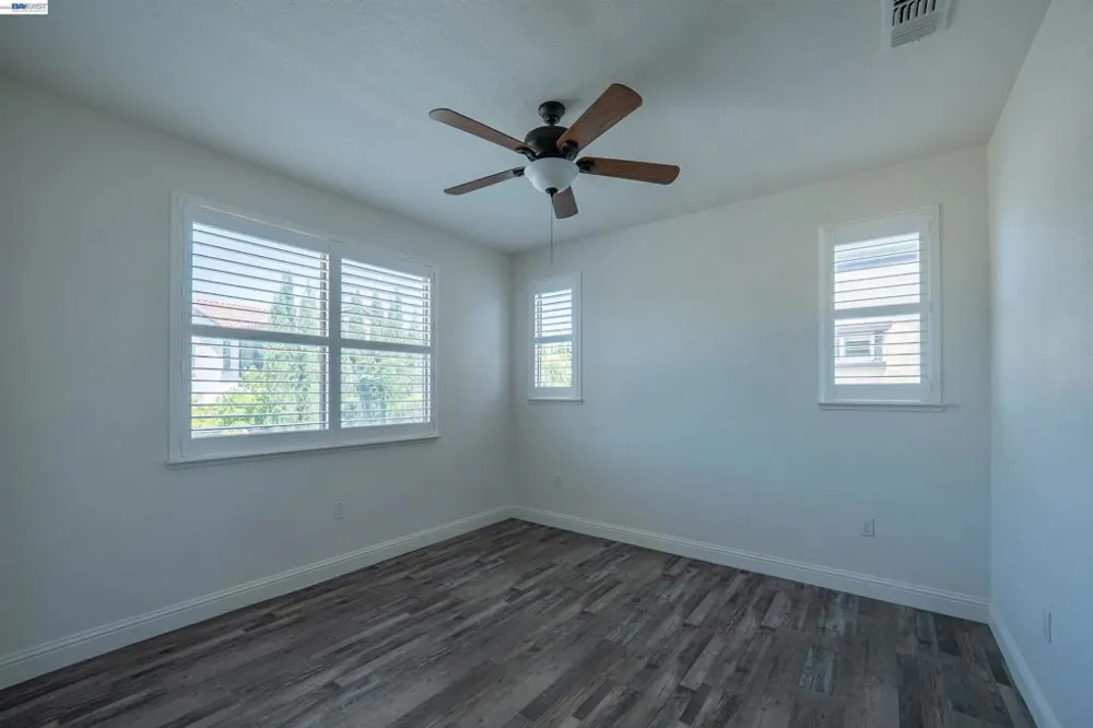18628 Delta Ct Lathrop, CA 95330