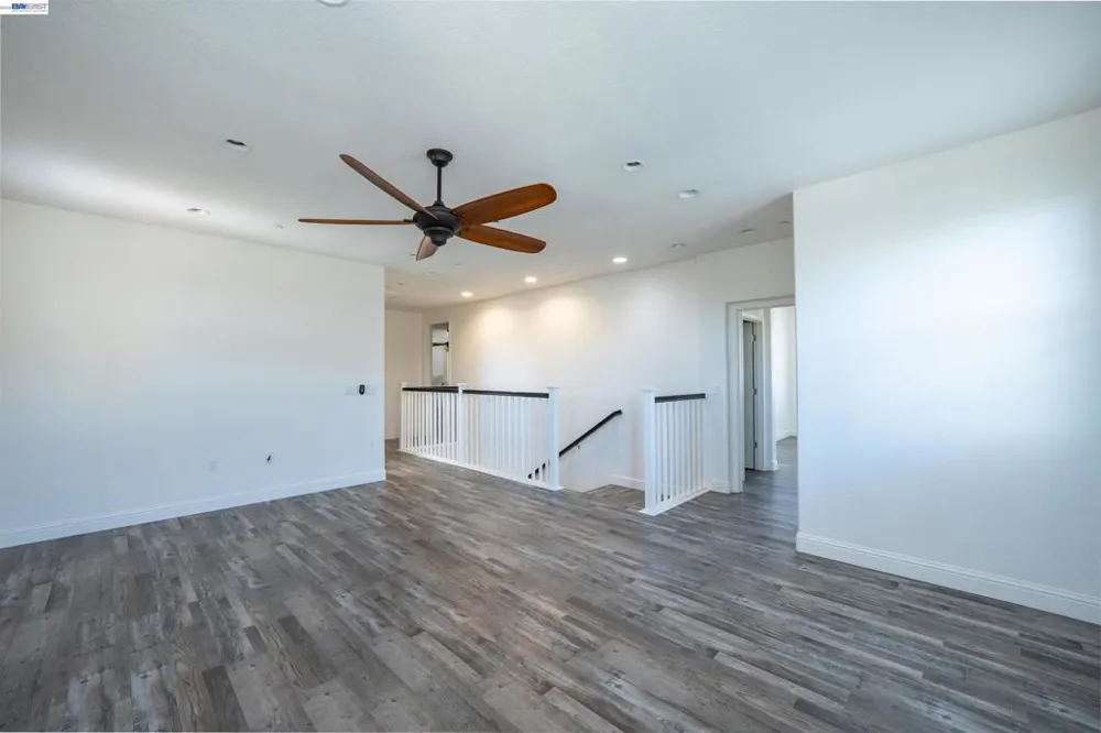 18628 Delta Ct Lathrop, CA 95330