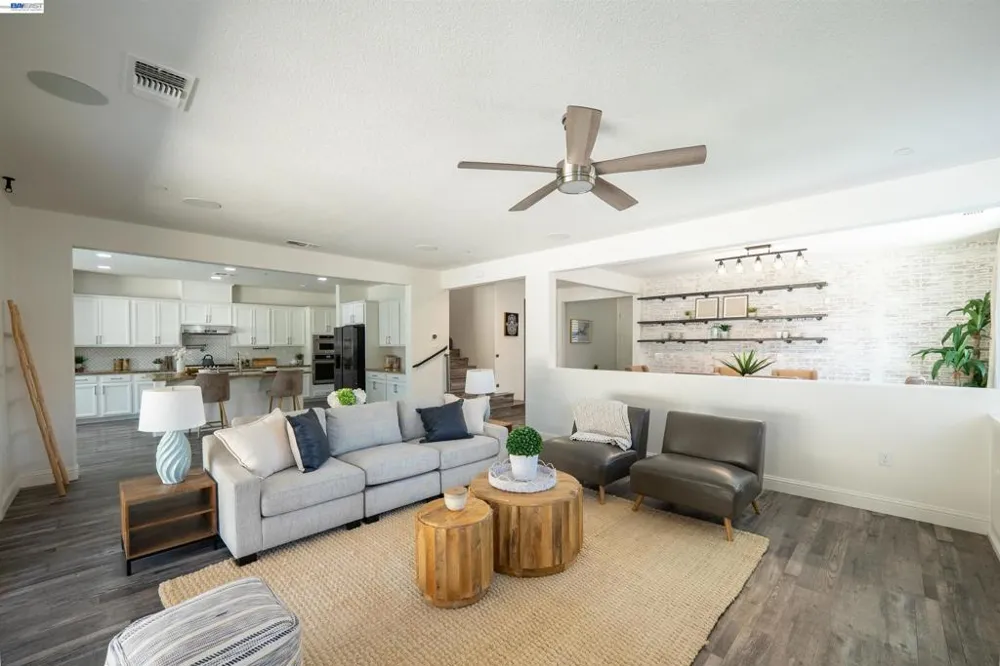 18628 Delta Ct Lathrop, CA 95330