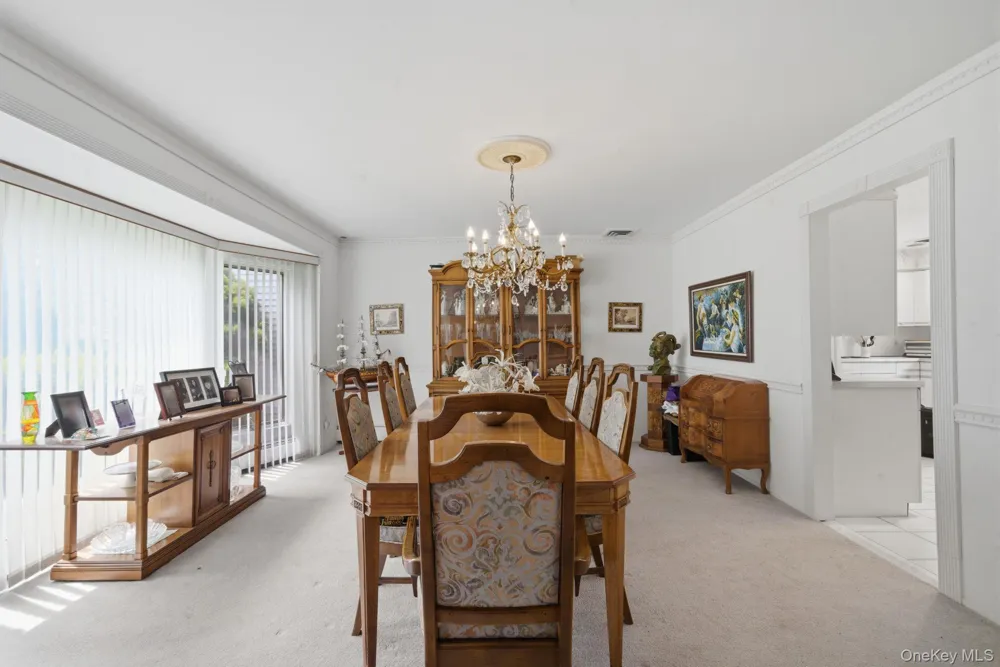 35 High Pasture Circle Dix Hills, NY 11746