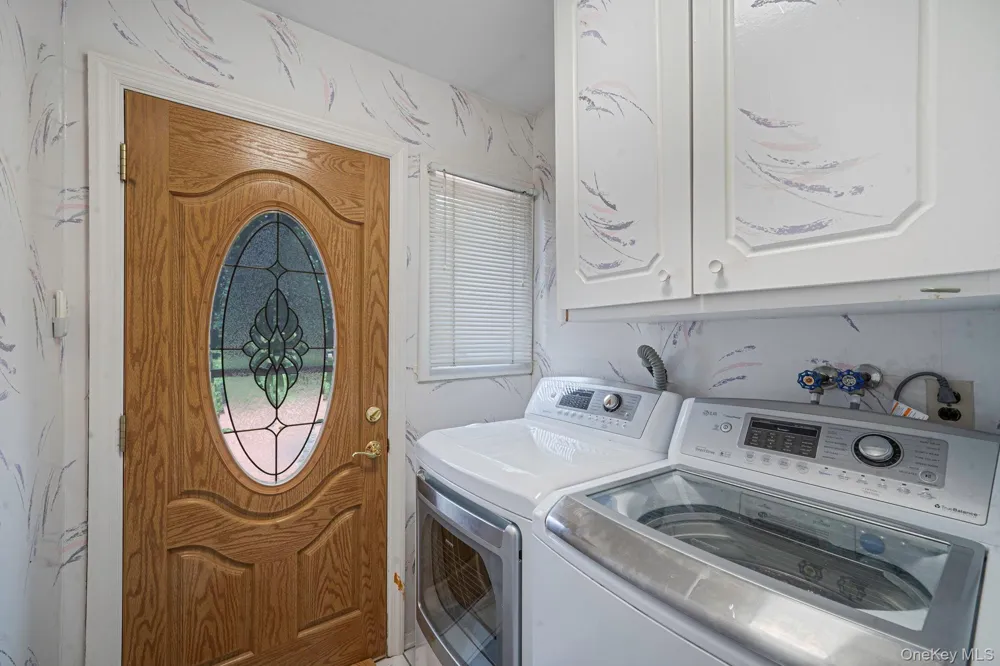 35 High Pasture Circle Dix Hills, NY 11746