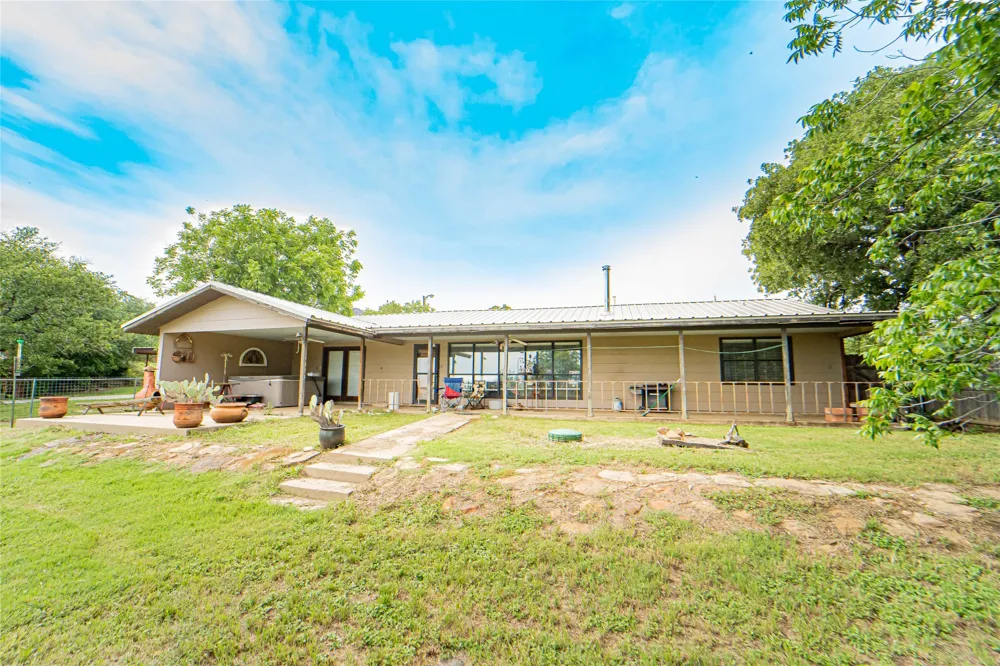3267 County Road 320 Breckenridge, TX 76424