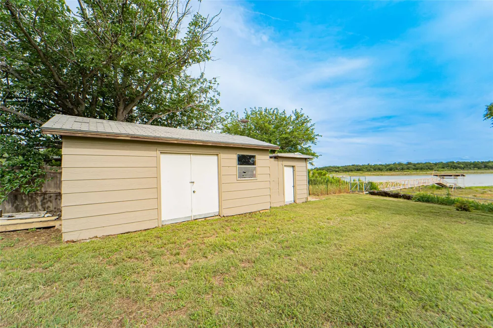3267 County Road 320 Breckenridge, TX 76424