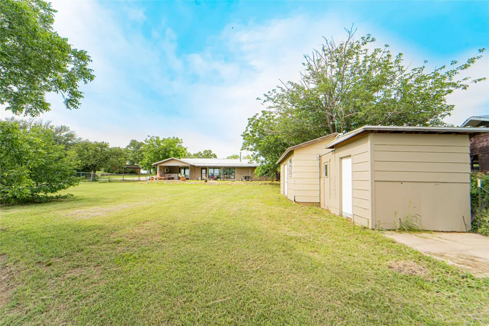 3267 County Road 320 Breckenridge, TX 76424