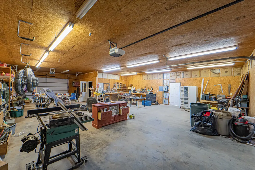 3267 County Road 320 Breckenridge, TX 76424