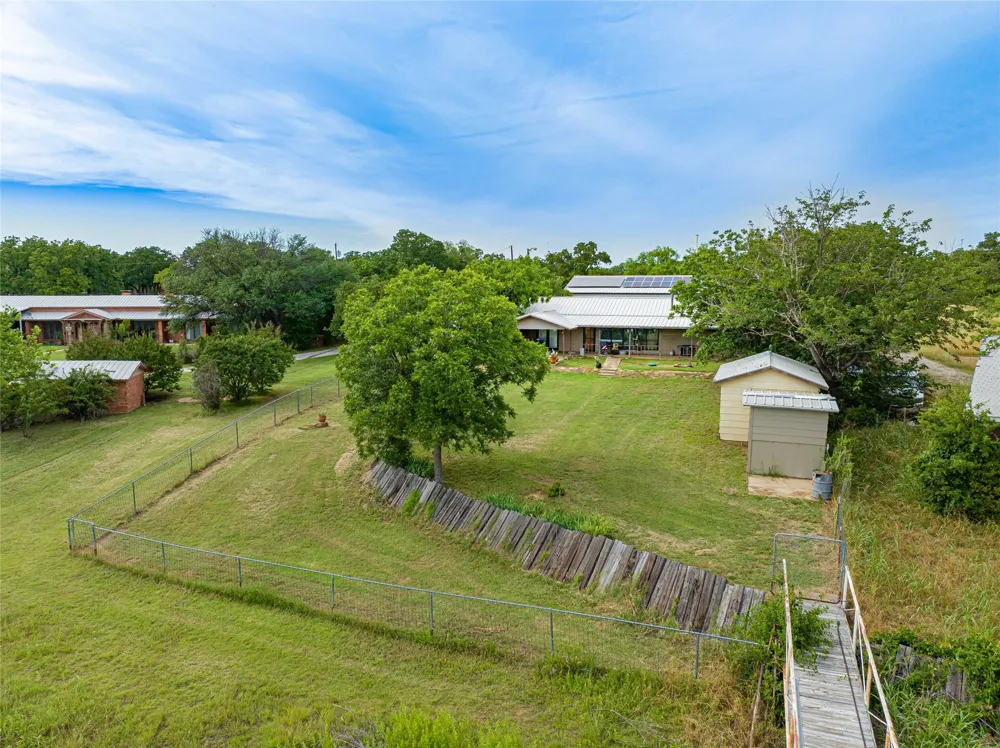 3267 County Road 320 Breckenridge, TX 76424